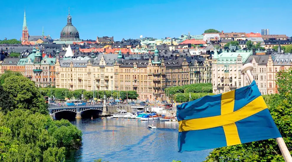 পর্যটকদের আকর্ষণ সুইডেনে, ভিজিট ভিসা আবেদন করতে যা যা লাগবে