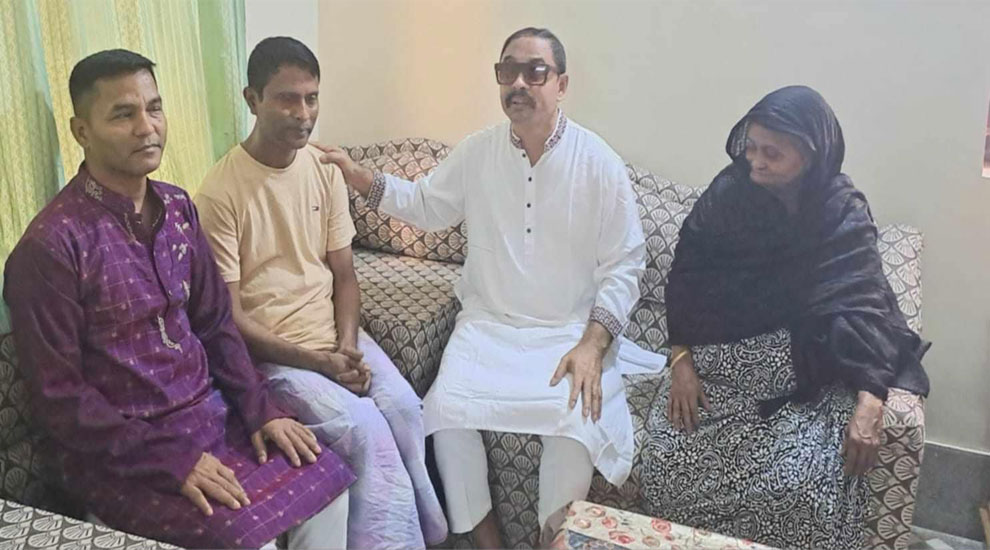 ১৫ বছর ধরে আওয়ামী স্বৈরাচারী সরকার রাজনীতি ক্ষতিগ্রস্ত করেছে