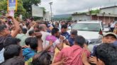 জাফলংয়ে দুই উপদেষ্টার গাড়িবহরে হামলার ঘটনায় গ্রে ফ তা র ৩জন জেলহাজতে