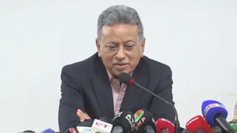 সবাইকে ডাক্তার-ইঞ্জিনিয়ার হতে হবে, এ ধারণা থেকে বের হতে হবে: আমীর খসরু