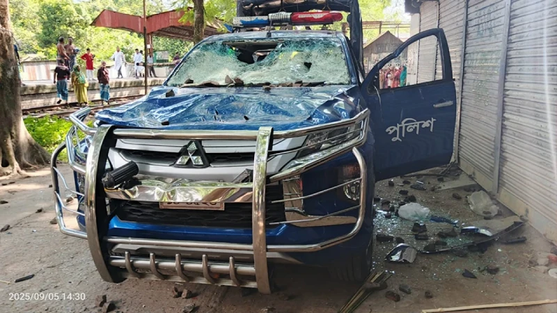নুরাল পাগলার দরবারে পুলিশের ওপর হামলায় মামলা, আসামি ৩৫০০
