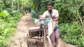 ১৭ বছর ধরে অবহেলিত লালচন্দ্রপুর সড়ক: বর্ষায় কাদা, শুকনায় ধুলা — দুর্ভোগে এলাকাবাসী  