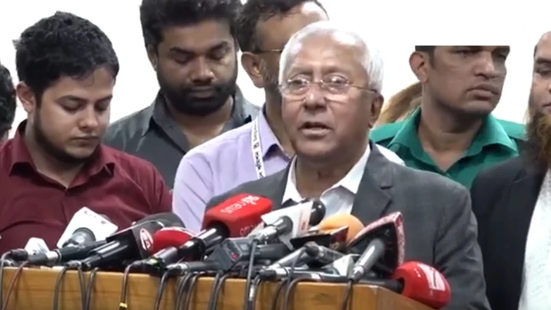 নিবন্ধন পেতে তারেককে যে পরামর্শ দিলেন ইসি সচিব