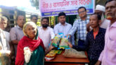 জগন্নাথপুরে প্রান্তিক কৃষকদের মাঝে ধানবীজ ও সার বিতরণ