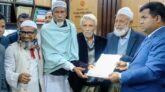 ধর্মপাশায় ১০ দল সমর্থিত এমপি প্রার্থী ডাঃ রফিকুল ইসলাম চৌধুরীর মনোনয়ন পত্র জমা