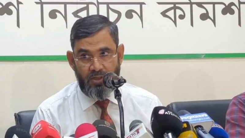 ইতিহাসে এবারের নির্বাচন নতুন মাত্রা যোগ করবে: ইসি সানাউল্লাহ