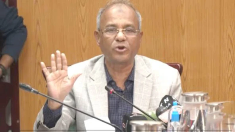 ক্রিমিনালদের জামিন দেয়ার বিরুদ্ধে ছিলাম স্বরাষ্ট্র উপদেষ্টা