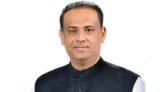 সাবেক ভূমিমন্ত্রীসহ ছয় জনের ৪ কোটি ৬৪ লাখ শেয়ার অবরুদ্ধের আদেশ