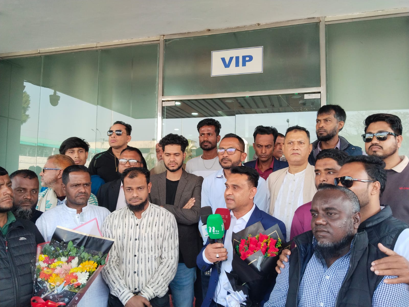 লুনার বিজয় নিশ্চিতে ১০ বছর পর শিপন আহমদের স্বদেশ আগমন