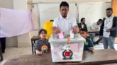 ভোট দিলেন মোহাম্মদ আশরাফুল