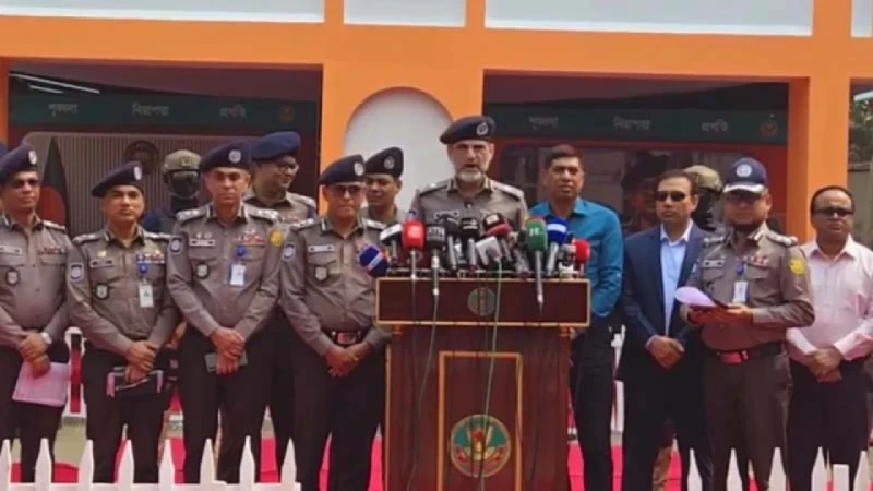 বইমেলায় কোনো ধরনের নিরাপত্তা ঝুঁকি নেই: ডিএমপি