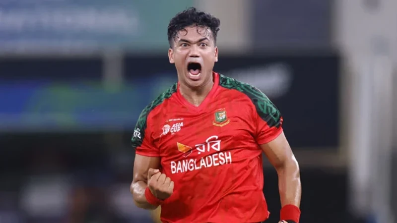 সেরা টি-টোয়েন্টি বোলিংয়ের পুরস্কার জিতলেন তাসকিন