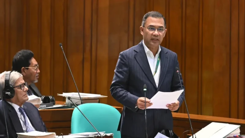 ফ্যামিলি ও কৃষক কার্ডের টাকা ছাপিয়ে দিচ্ছি না: প্রধানমন্ত্রী