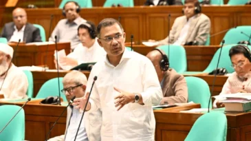 ৫ লাখ সরকারি কর্মচারী নিয়োগের সিদ্ধান্ত হয়েছে: প্রধানমন্ত্রী