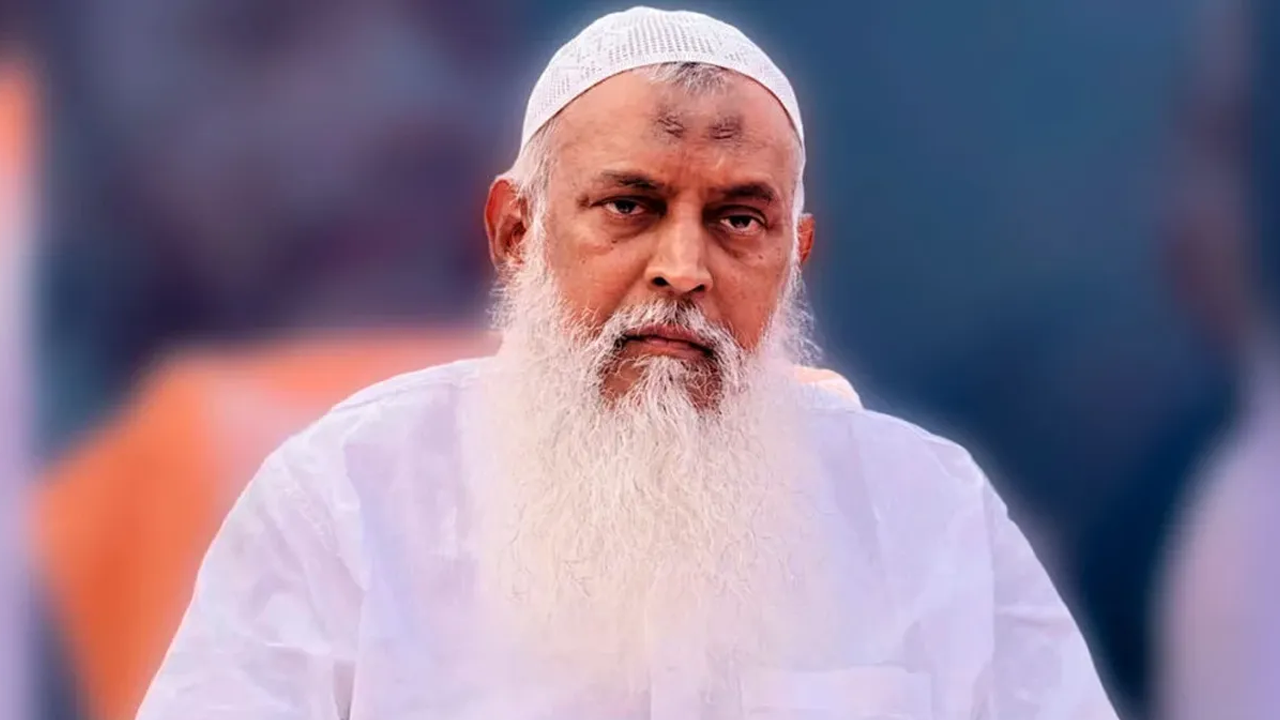 প্রয়োজনে মন্ত্রিত্ব ছেড়ে দেব, কিন্তু সংখ্যালঘুদের ওপর নির্যাতন সহ্য করব না : ধর্মমন্ত্রী
