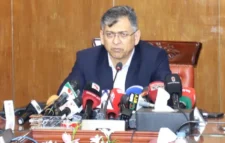 আইনশৃঙ্খলা পরিস্থিতি নিয়ন্ত্রণে সরকার কঠোর অবস্থানে: স্বরাষ্ট্রমন্ত্রী