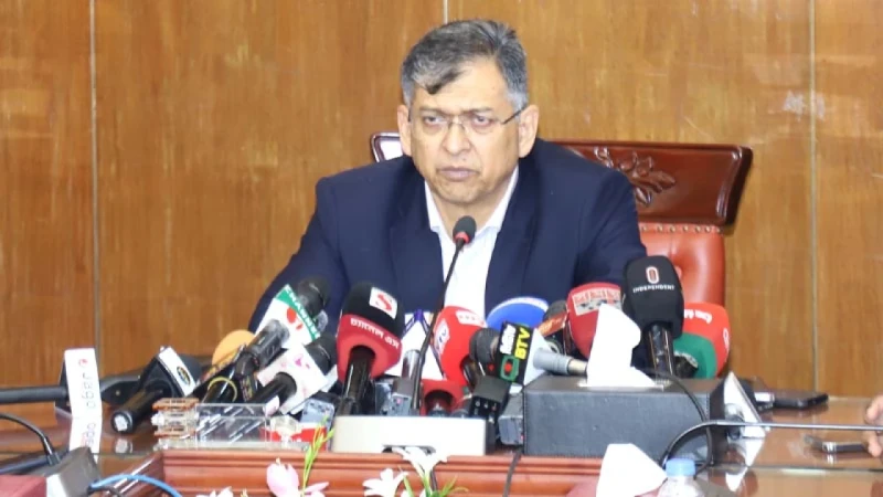 আইনশৃঙ্খলা পরিস্থিতি নিয়ন্ত্রণে সরকার কঠোর অবস্থানে: স্বরাষ্ট্রমন্ত্রী