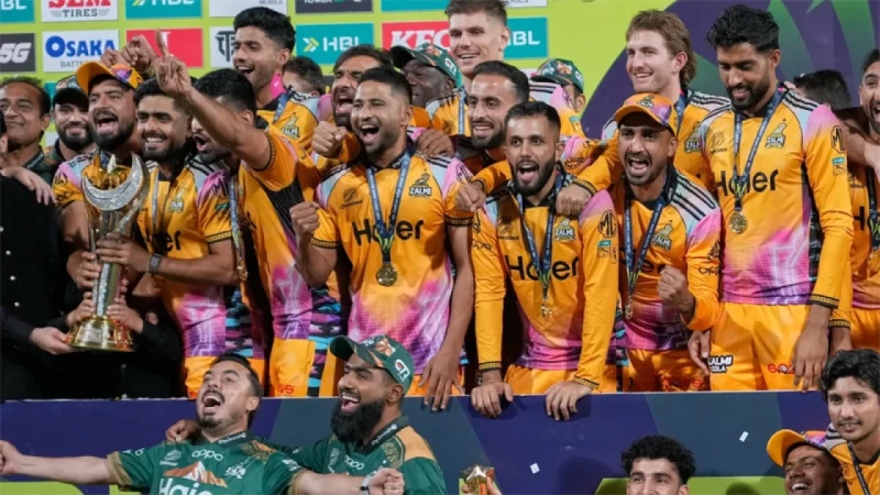হার্ডির নৈপুণ্য ও নাহিদের দুর্দান্ত বোলিংয়ে শিরোপা জিতল পেশোয়ার