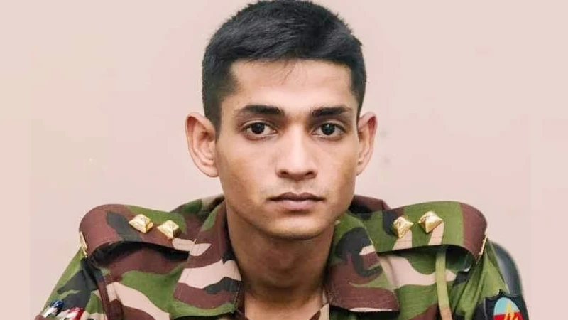 লেফটেন্যান্ট তানজিম হত্যা মামলায় ৪ জনের মৃত্যুদণ্ড