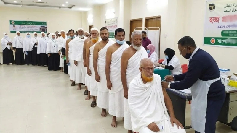 সৌদি পৌঁছেছেন ৪৮ হাজার বাংলাদেশি হজযাত্রী