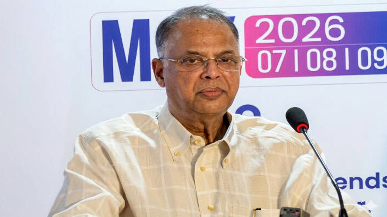জুনেই আসছে সৌর বিদ্যুৎ নীতিমালা : বিদ্যুৎমন্ত্রী