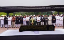 সাবেক প্রতিমন্ত্রী সিনহার জানাজা সম্পন্ন, প্রধানমন্ত্রীর শ্রদ্ধা
