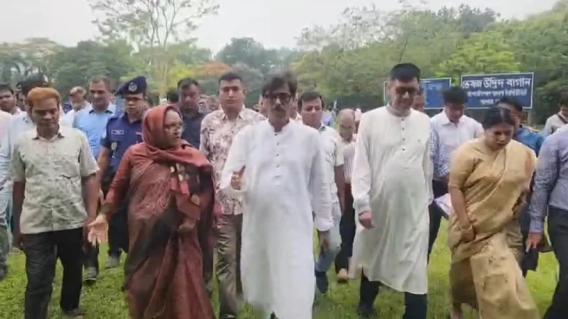 ‘দেশে পর্যাপ্ত পশু রয়েছে, কোরবানিতে কোনো সংকট হবে না’ সাভারে প্রাণী সম্পদ মন্ত্রী