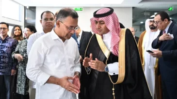 প্রধানমন্ত্রীর সঙ্গে ওআইসিভুক্ত দেশের রাষ্ট্রদূতদের সাক্ষাৎ