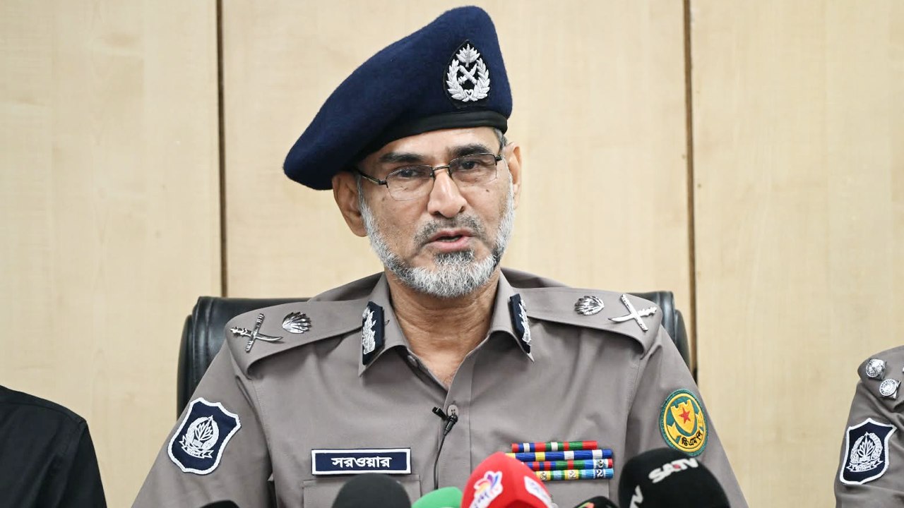 ‘সন্ত্রাসীদের নজরদারিতে রেখে গ্রেপ্তারের প্রক্রিয়া চলছে’