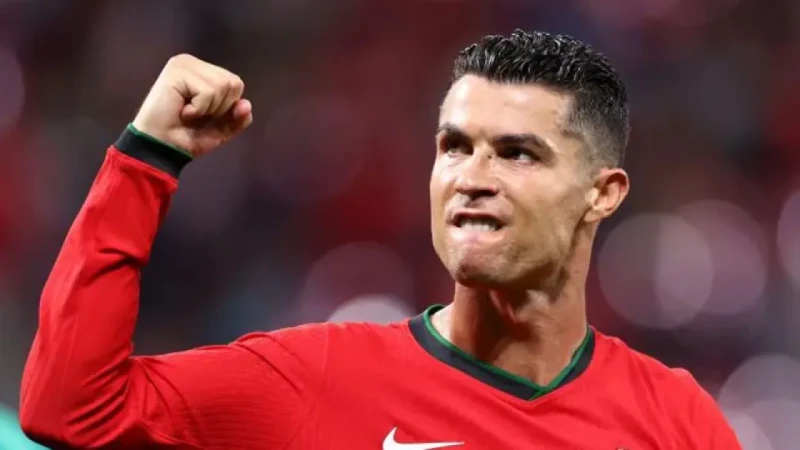 বিশ্বকাপে সবচেয়ে অভিজ্ঞ কারা, তরুণ ফুটবলার কোন দলের?