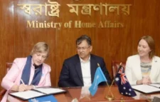 রোহিঙ্গা ও স্থানীয় জনগোষ্ঠীর জন্য ১৩৭ কোটি টাকার সহায়তা চুক্তি স্বাক্ষর