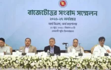 বাজেটে জনগণের আশা-আকাঙ্ক্ষার প্রতিফলন ঘটানো হয়েছে: অর্থমন্ত্রী