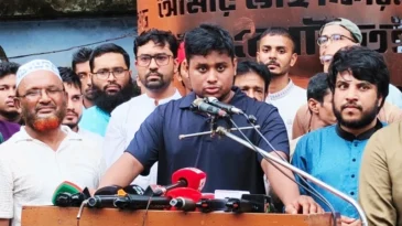 ৫ মাসে সংসদে কোনো রক্তচক্ষুকে ভয় পাইনি: হাসনাত আব্দুল্লাহ