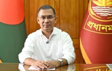 সরকারি অনুষ্ঠানের ব্যানার-ফেস্টুন-বিলবোর্ডে প্রধানমন্ত্রীর ছবি ব্যবহার নিষিদ্ধ