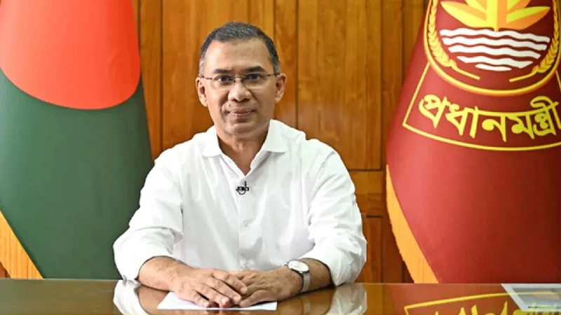 সরকারি অনুষ্ঠানের ব্যানার-ফেস্টুন-বিলবোর্ডে প্রধানমন্ত্রীর ছবি ব্যবহার নিষিদ্ধ