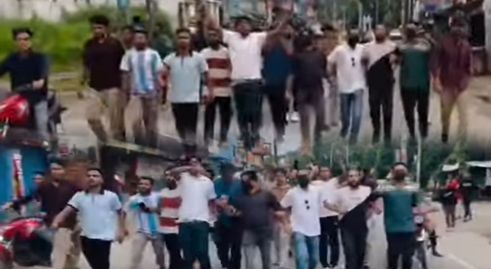 সিলেটে ফাকা রাস্তায় ছাত্রলীগের ঝটিকা মিছিল