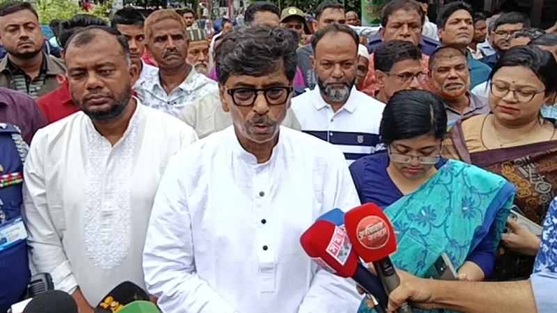 বন্যায় ক্ষতিগ্রস্ত কৃষকদের তালিকা হচ্ছে: কৃষিমন্ত্রী