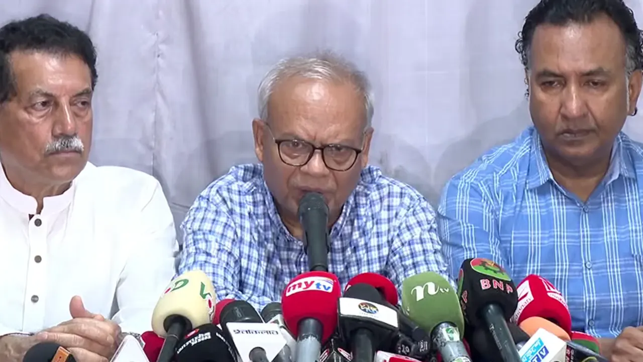 ৬ মাসে সরকারের সব লক্ষ্যই পূরণ হয়েছে: রিজভী