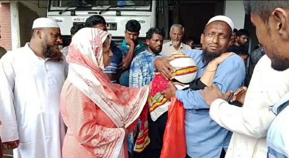 ‘আমার ছেলে নাই, দুনিয়া ছাড়িয়া চলে গেছে!’
