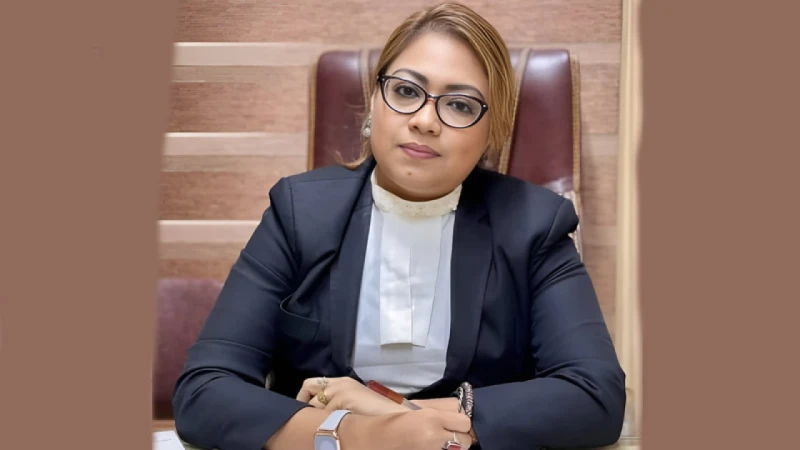 কক্সবাজারে ঝুঁকিপূর্ণ প্যারাসেলিং বন্ধে সরকারকে লিগ্যাল নোটিশ