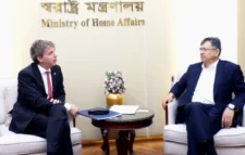 স্বরাষ্ট্রমন্ত্রীর সঙ্গে সুইডেনের রাষ্ট্রদূতের সৌজন্য সাক্ষাৎ