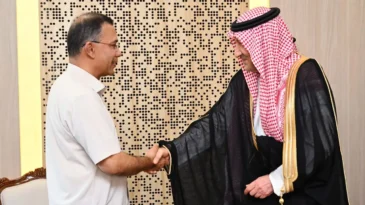 প্রধানমন্ত্রীর সঙ্গে সৌদি আরবের উপ-পররাষ্ট্রমন্ত্রীর বৈঠক