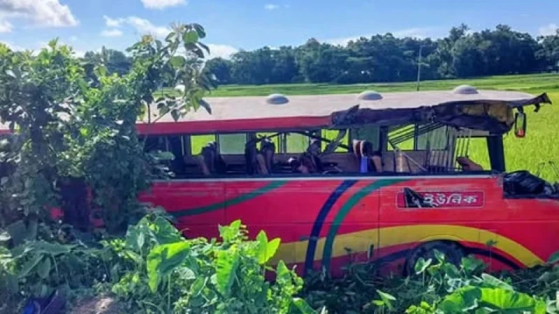 সিলেটে দুই বাসের সংঘর্ষে নিহত ৯