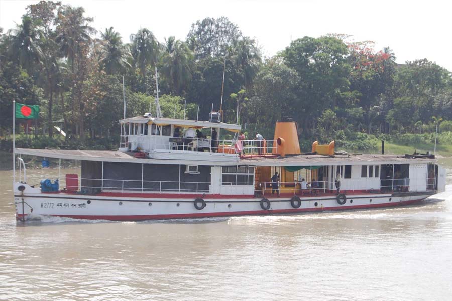 সুন্দরবনের শতবর্ষের ইতিহাসের সাক্ষী ‘বনরানী’ ও ‘বনকন্যা’—নিলামে বিক্রি, হারানোর পথে ঐতিহাসিক নৌ-ঐতিহ্য