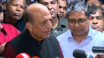 বাংলাদেশের অভ্যন্তরীণ রাজনীতি নিয়ে কিছু বলতে চাই না: ভারতীয় হাইকমিশনার