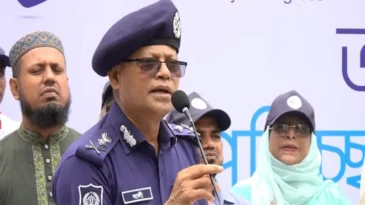 ছিনতাইকারীদের দীর্ঘদিন কারাগারে আটকে রাখা যায় না কেন, জানালেন আইজিপি