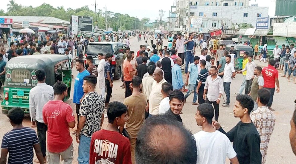 ছাতকে ছাত্রদল-ছাত্রশিবিরের সং*ঘ*র্ষে ৪০ জন আ হ ত