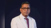 জাতীয় সংগীত পরিবেশনায় শেখ হাসিনার ছবি, শিক্ষককে অব্যাহতি