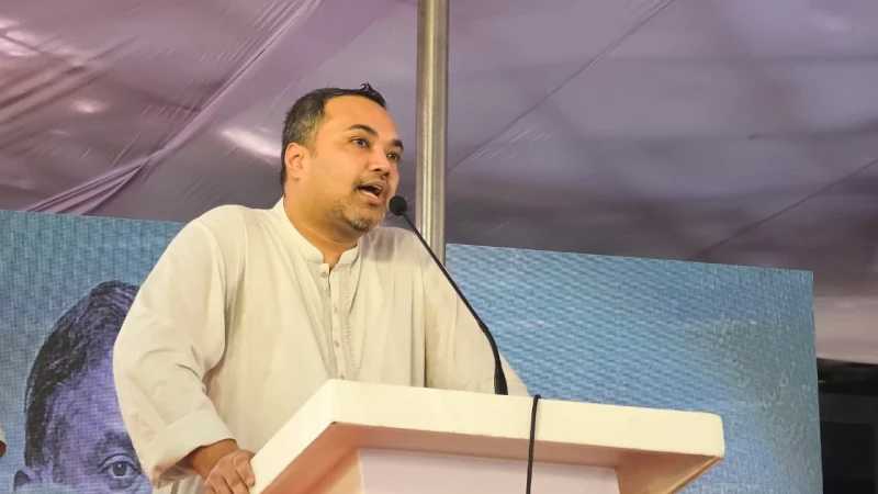 সময়-প্রজন্ম বদলালেও জনগণের প্রতি দায়বদ্ধতা-গণতন্ত্রের প্রশ্নে বিএনপি আপসহীন: মাহ্দী আমিন