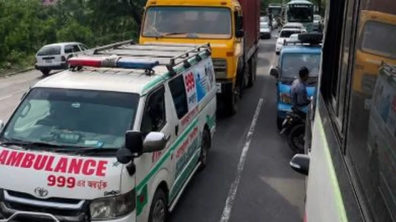 যানজটে আটকে অ্যাম্বুলেন্সেই রোগীর মৃত্যু